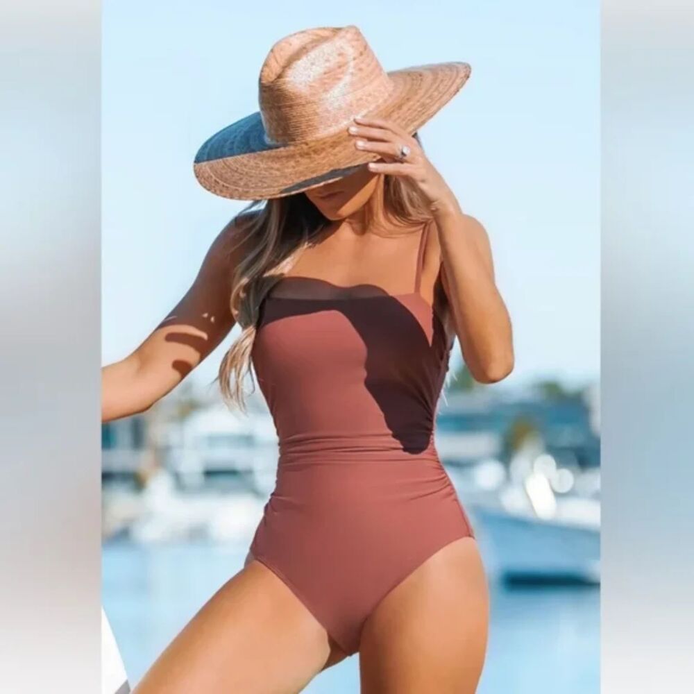 Cupshe NWT Blush Red Strappy Cutout One Piece Swimsuit Size M Tummy Control - Picture 9 of 10
